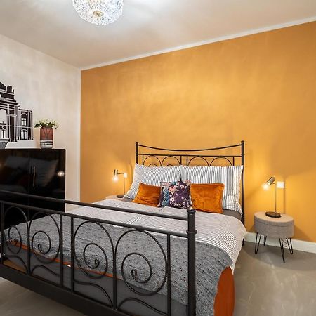 The Kiss - Luxurioeses City Loft Am Naschmarkt Відень Екстер'єр фото